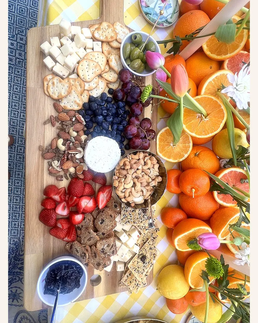 Grazing table spread