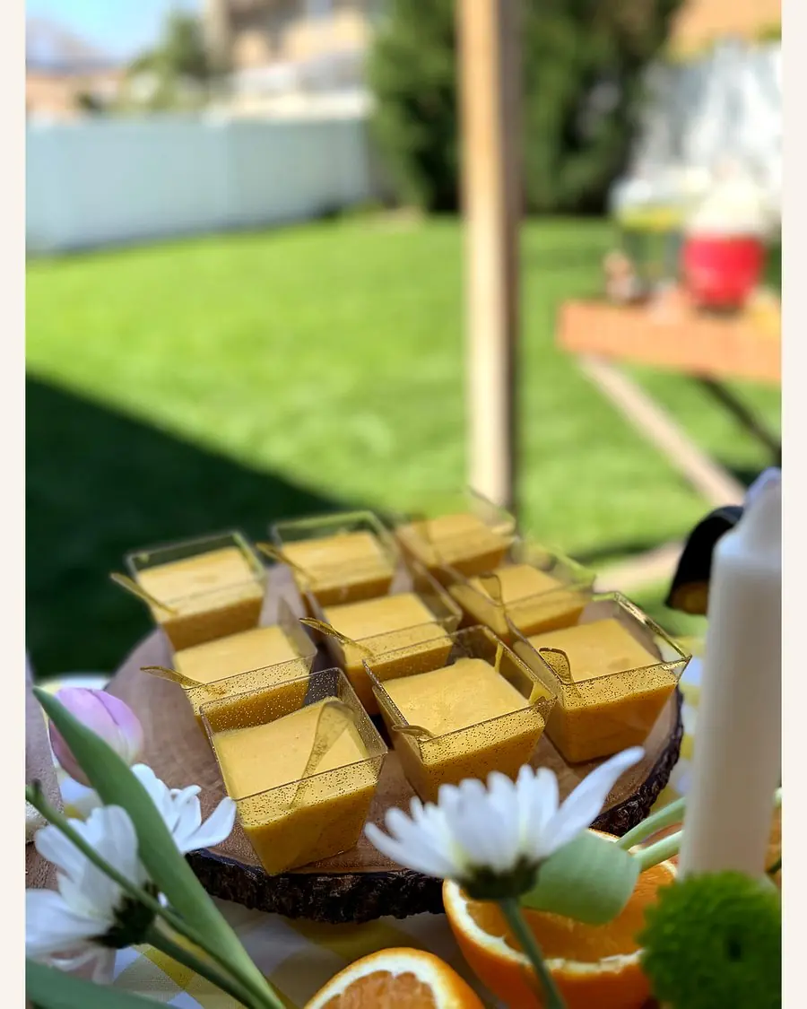 Mango mousse shots